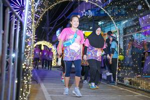 BIB: 13284
                            <button type="button" onclick="openModal(24677844)" class="btn btn-primary btn-sm float-right btn-popup" data-toggle="modal" data-target=".modal-high-quality">
                        <i class="fas fa-shopping-cart"></i> Add to Cart
                    </button>
                                            <button type="button" onclick="isThisMe(24677844, true)" class="btn btn-success btn-sm float-right btn-popup btn-isme hidden" data-toggle="tooltip" data-placement="bottom" title="นี่คือรูปของคุณใช่ไหม คลิกที่นี่เพื่อเอาเข้าอัลบั้ม">
                        <i class="fas fa-plus"></i> Add to album
                    </button>
                    <button type="button" onclick="isThisMe(24677844, false)" class="btn btn-warning btn-sm float-right btn-popup btn-isnotme hidden">
                        <i class="fas fa-ban"></i> Remove from album
                    </button>